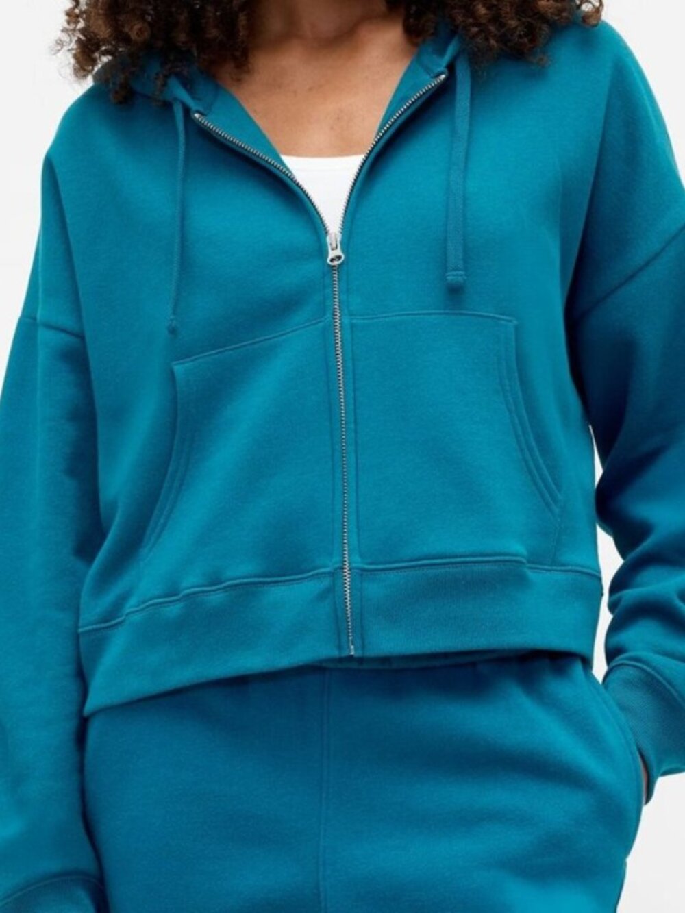 GAP NWT Relaxed Cropped Fleece Hoodie M